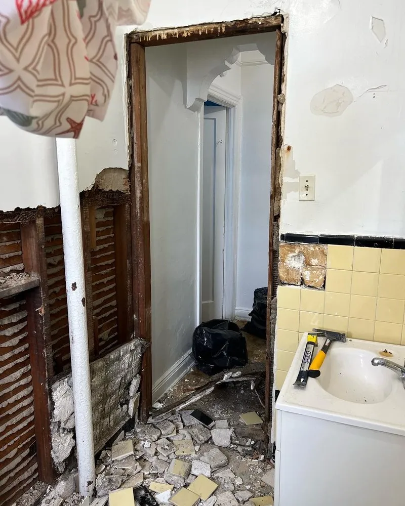 Slide of Vlad the Handyman