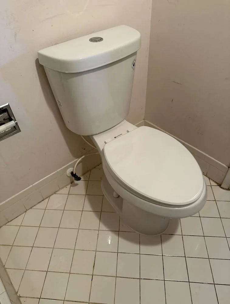 Slide of Vleyz Plumbing Services