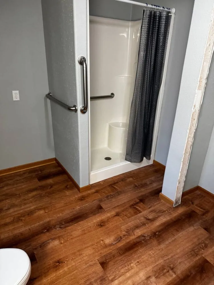 Slide of V&M Solutions Pro