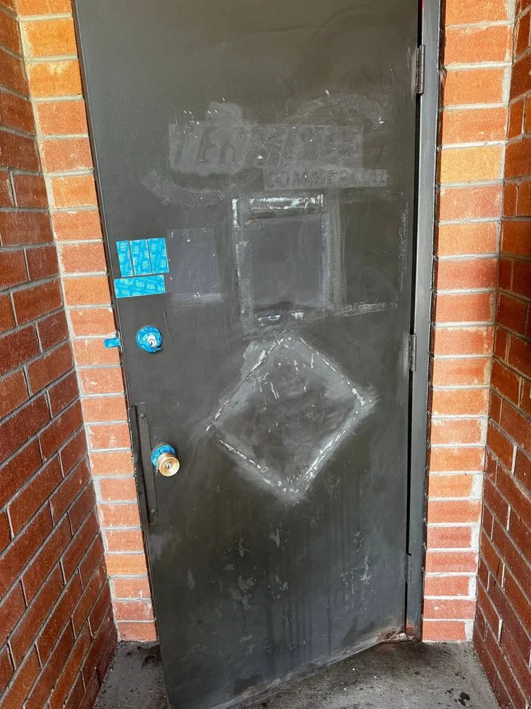 Slide of V&M Solutions Pro