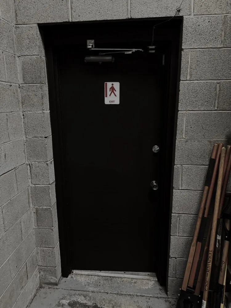 Slide of V&M Solutions Pro