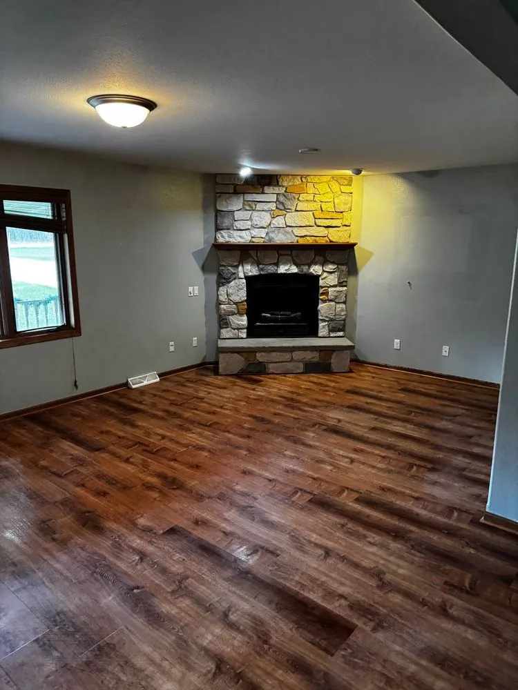 Slide of V&M Solutions Pro