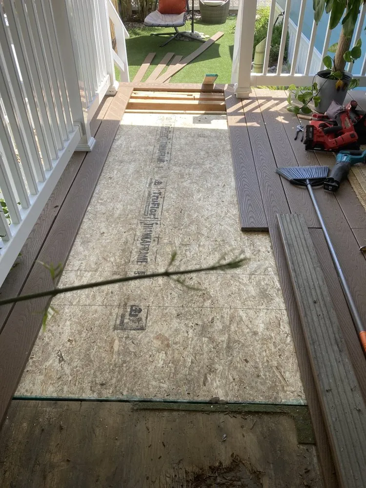 Slide of Voila Handyman