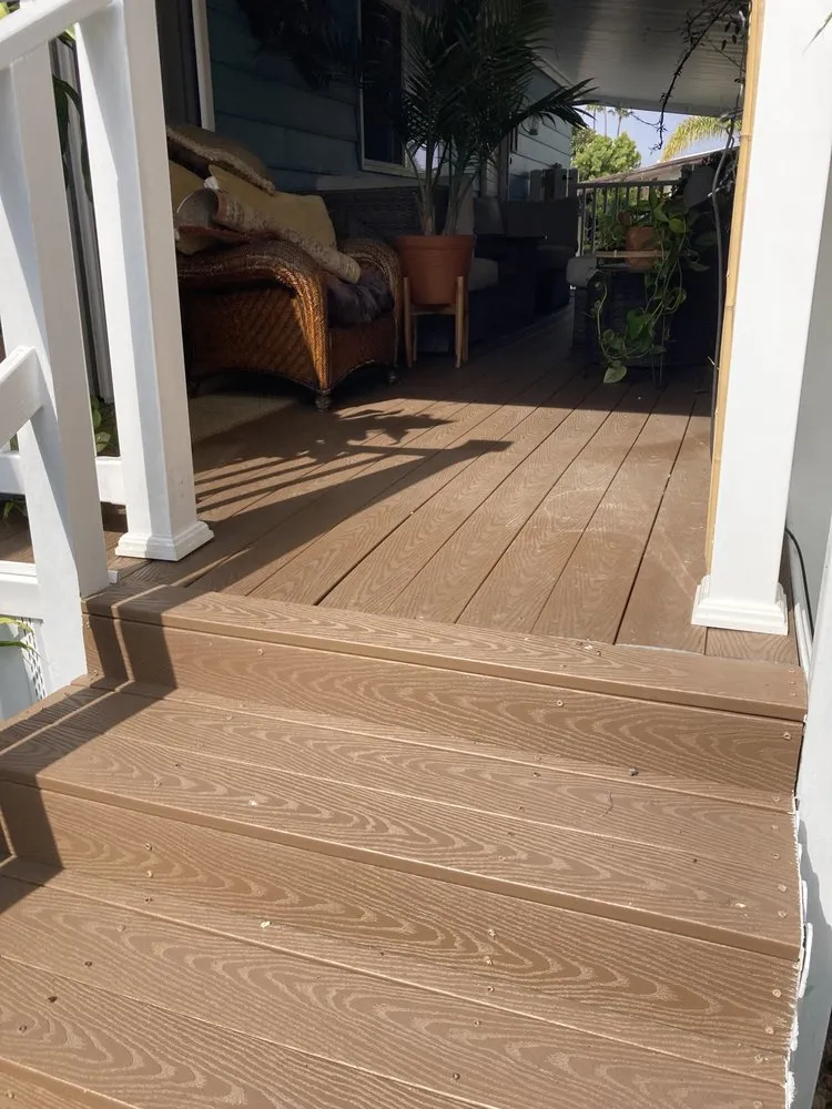 Slide of Voila Handyman