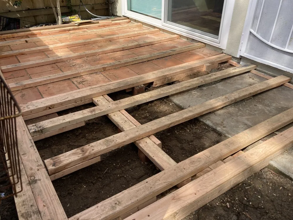 Slide of Voila Handyman