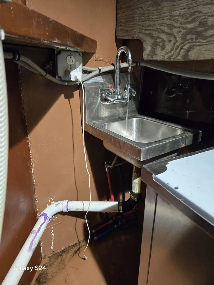 Slide of Volodymyr Plumber Handyman