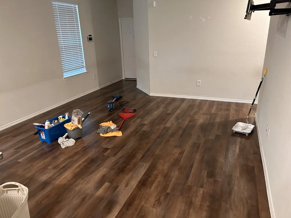 Slide of Von B Home Services