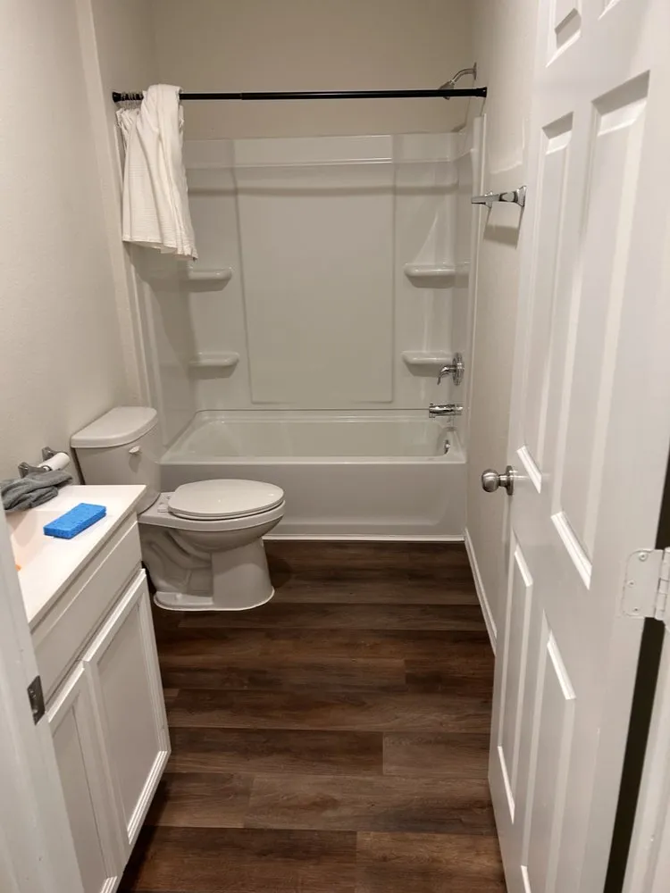 Slide of Von B Home Services