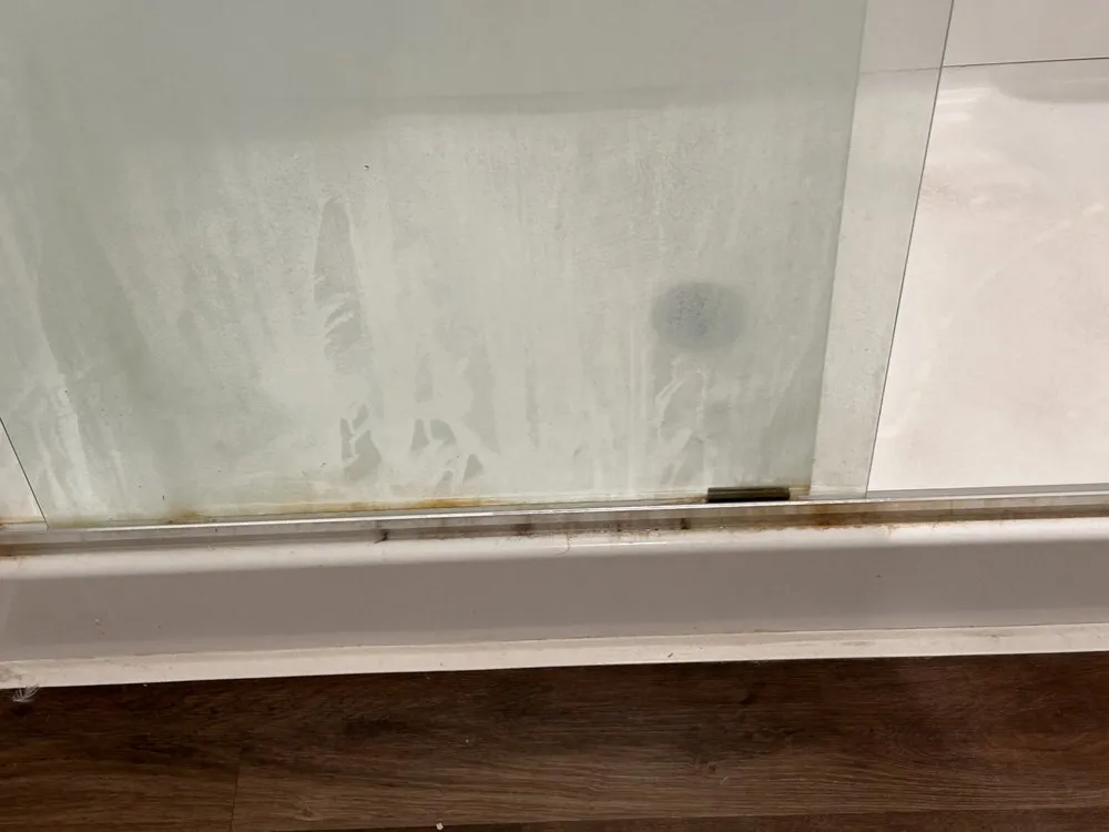 Slide of Von B Home Services