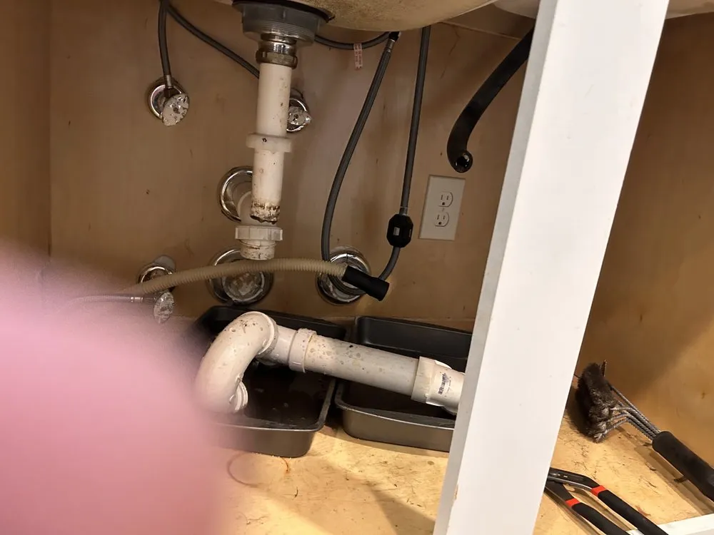 Slide of Von B Home Services