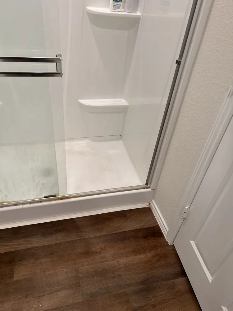 Slide of Von B Home Services