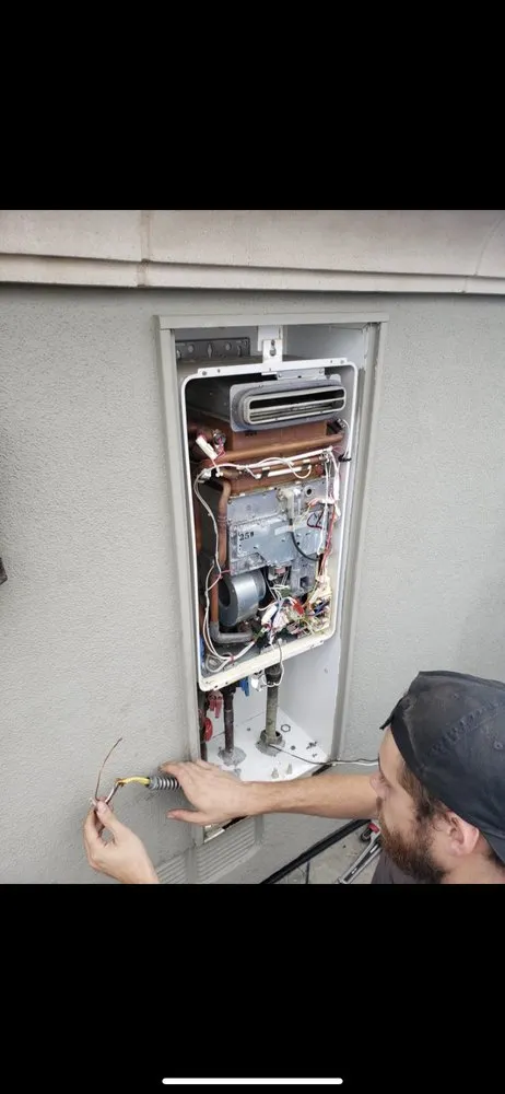 Slide of Von’s Plumbing