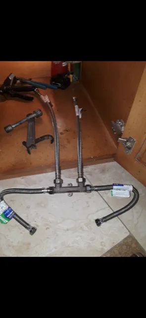 Slide of Von’s Plumbing