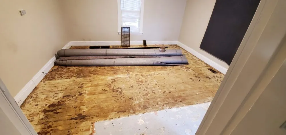 Slide of Voyager Handyman