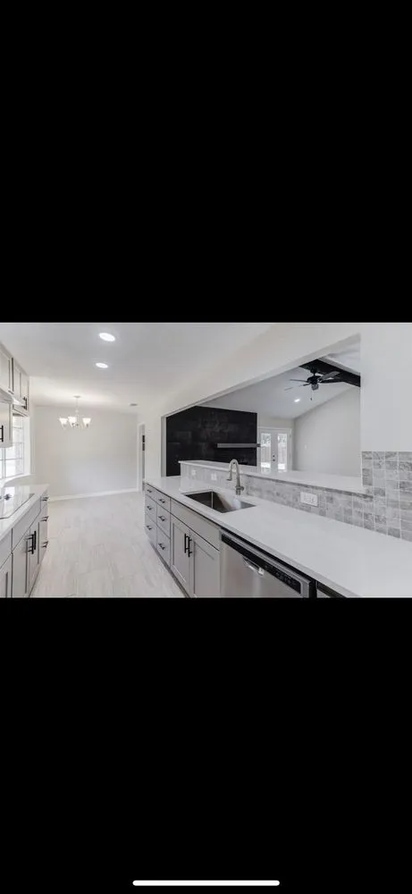 Slide of V&V Home Renovations