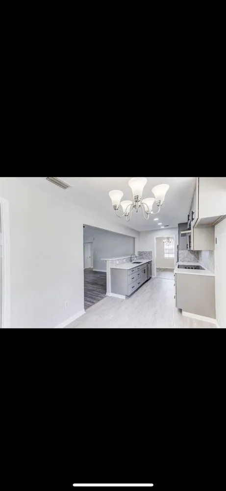 Slide of V&V Home Renovations