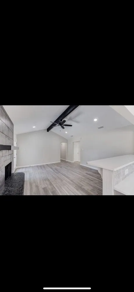 Slide of V&V Home Renovations