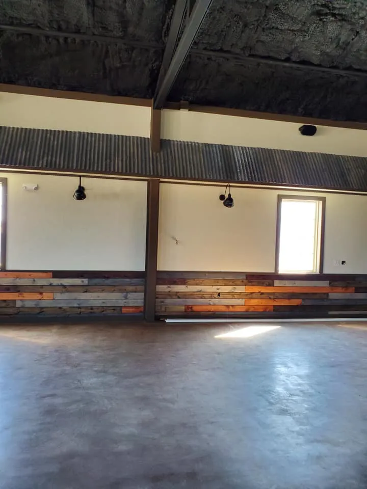 Slide of W Moerbe Construction Services