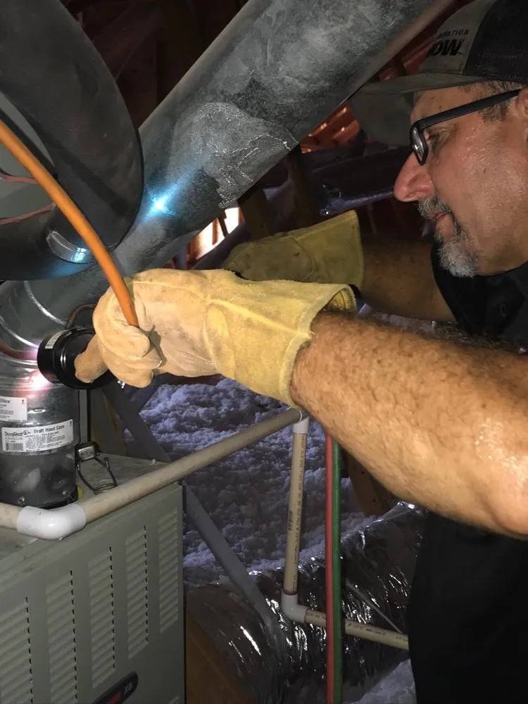 Slide of Waggoners Heat & Air