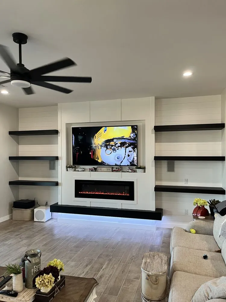 Slide of Wall To Wall Handyman Services