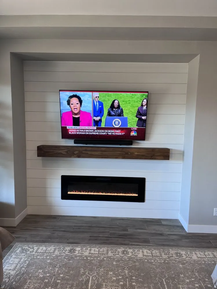 Slide of Wall To Wall Handyman Services