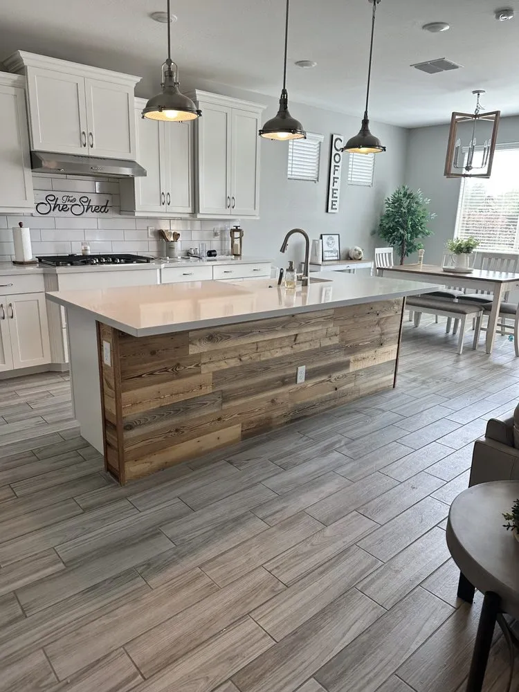 Slide of Wall To Wall Handyman Services