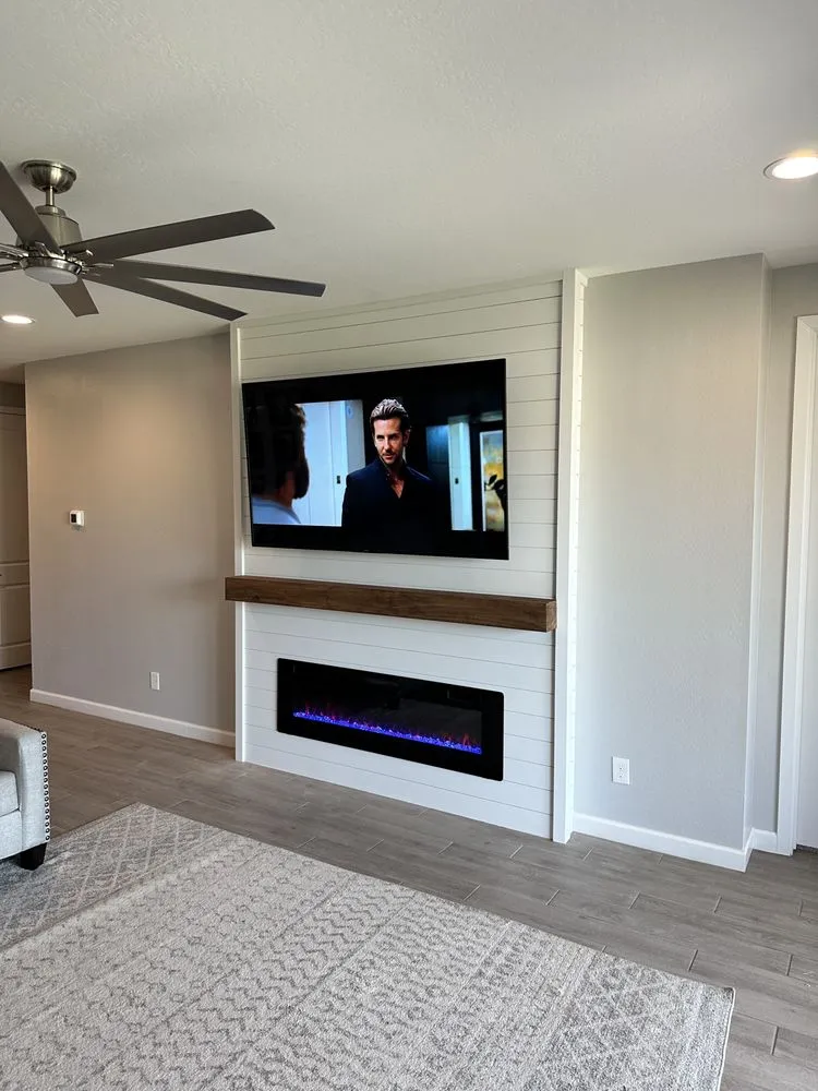 Slide of Wall To Wall Handyman Services