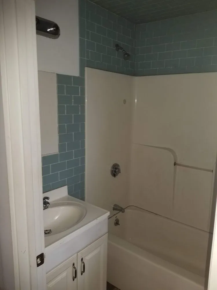 Slide of Wallace Investment Group