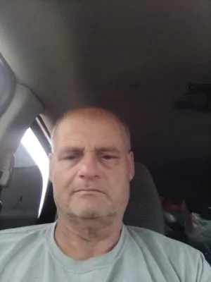 Walter's Heroes Logo