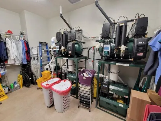 Warren Plumbing Logo