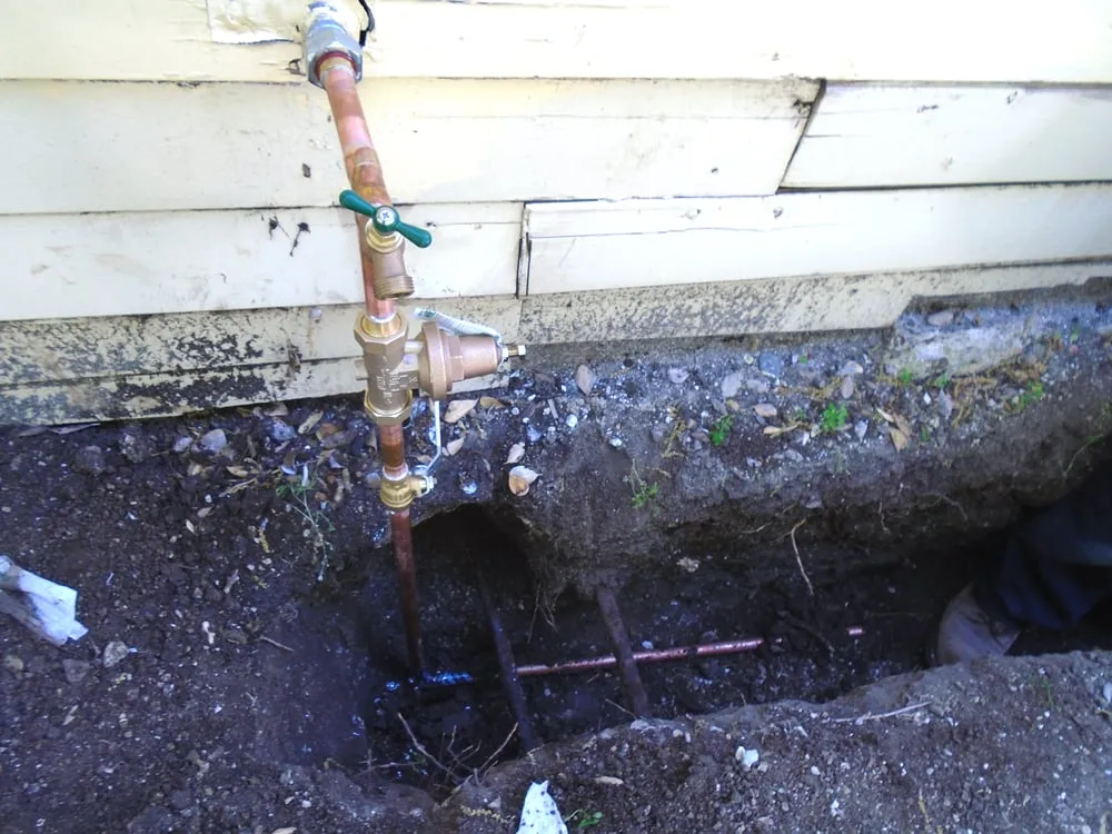 Slide of Water Fixers Plumbing & Filtration