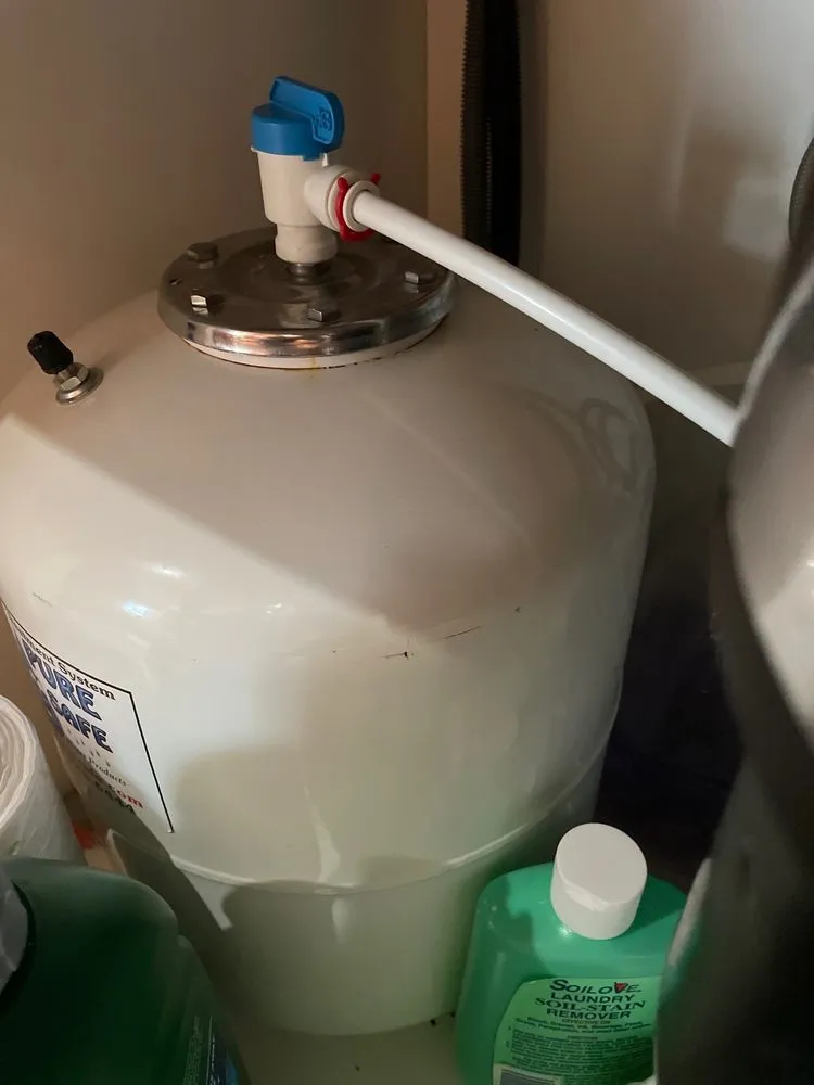 Slide of Water Fixers Plumbing & Filtration