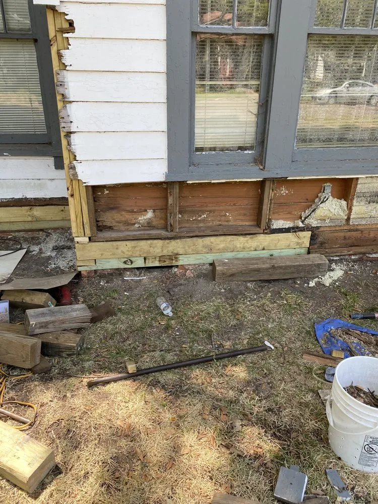 Slide of Wayne Morgan house leveling, and foundation work