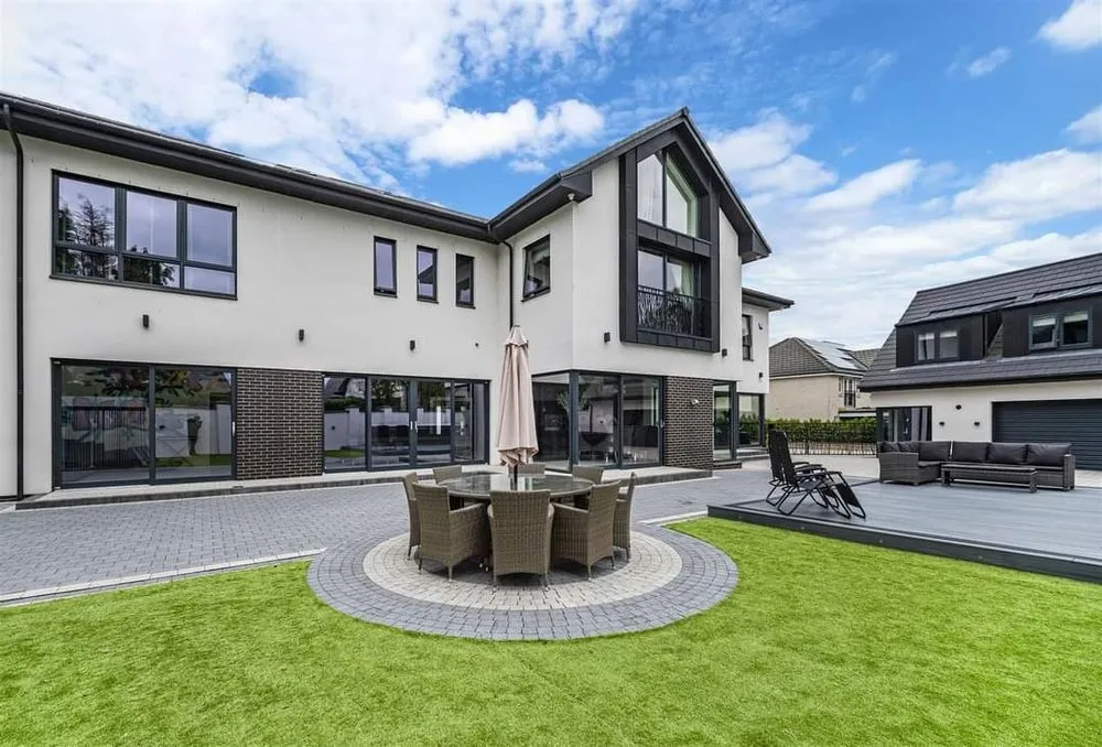 Slide of W&B Construction and Remodeling