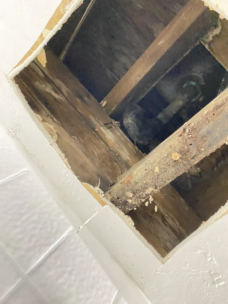 Slide of We Fix Plumbing