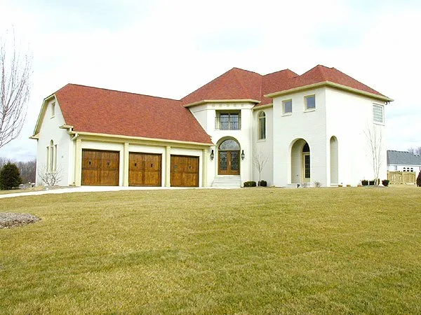 Emergency leak detection for homes in Indianapolis, IN by Wellman Construction