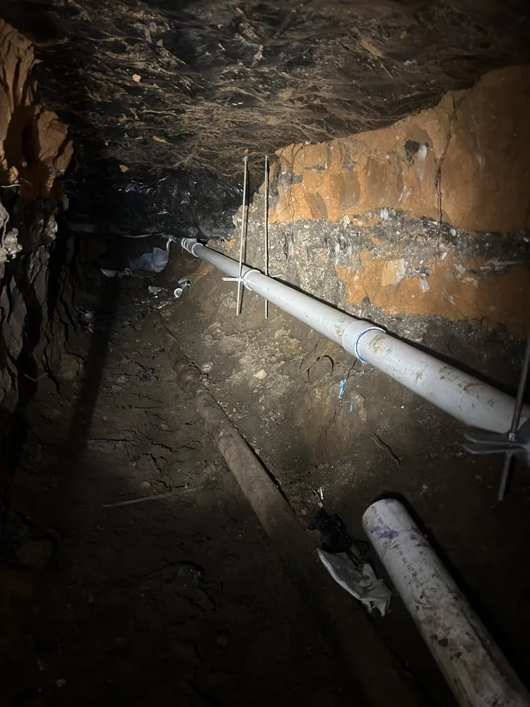 Slide of Wesley Pipes Leak Detection