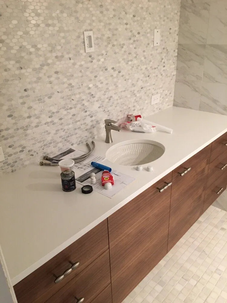 Slide of West Coast Plumbing & Air