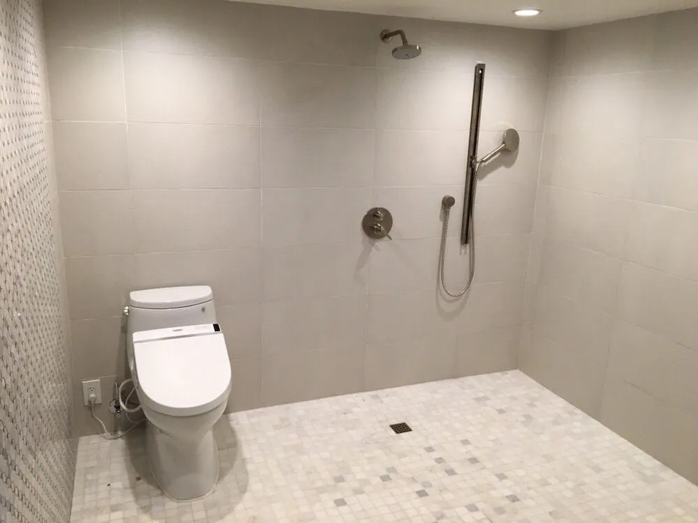 Slide of West Coast Plumbing & Air