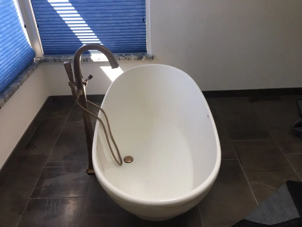 Slide of West Coast Plumbing & Air