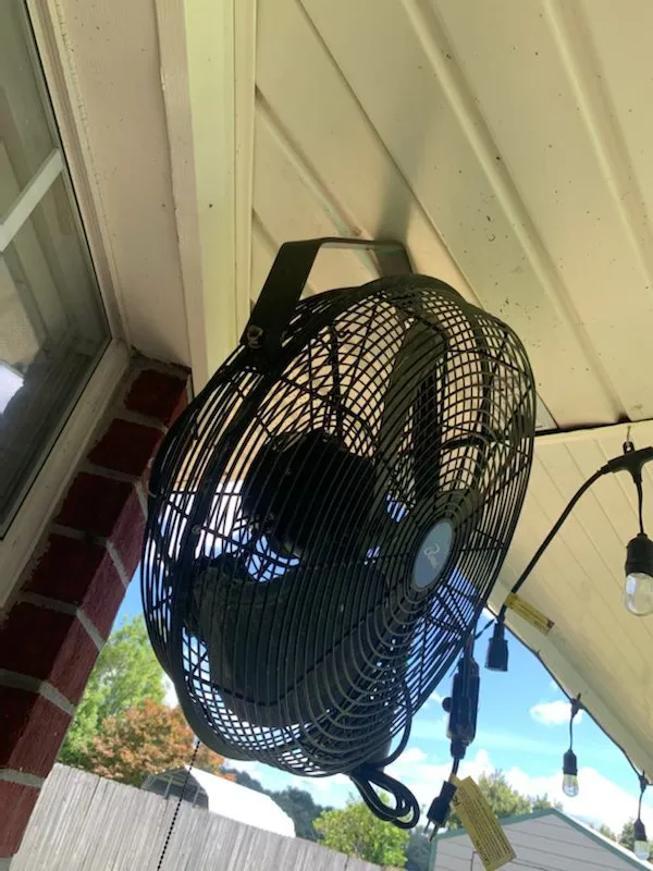 Slide of West Mobiles Handyman