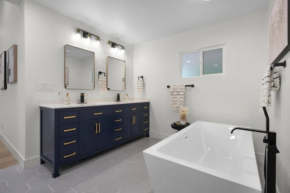 Slide of Western Star Plumbing