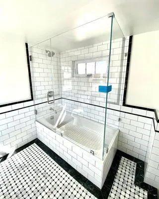 WhiteHouse 24 Hour Plumber Logo