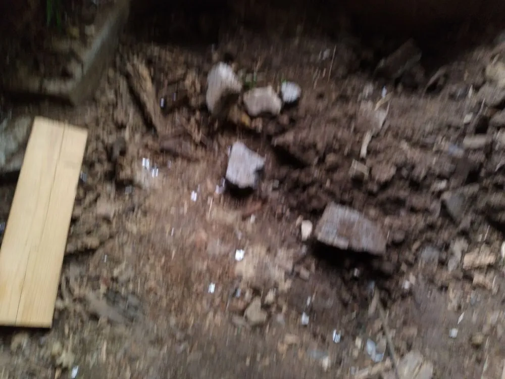 Slide of Whiteknight Carpentry