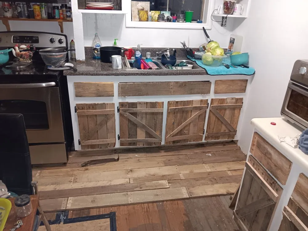 Slide of Whiteknight Carpentry