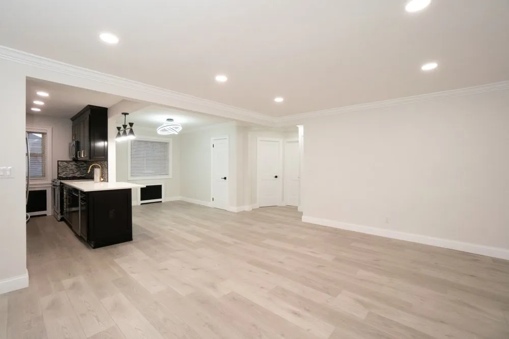 Slide of Whitestone Contracting