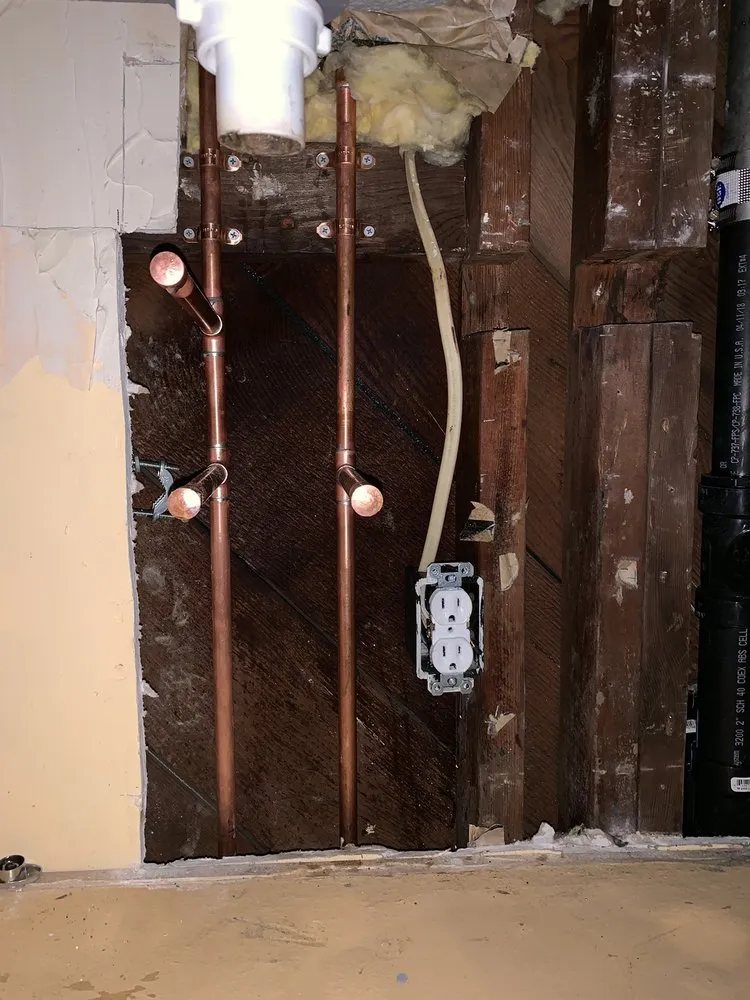 Professional water heater service experts serving West Sacramento, CA - Whitmore Plumbing