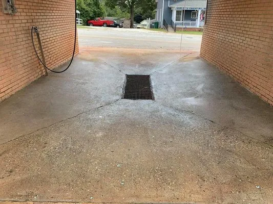 Whitt's Sewer Works and Septic Tanks