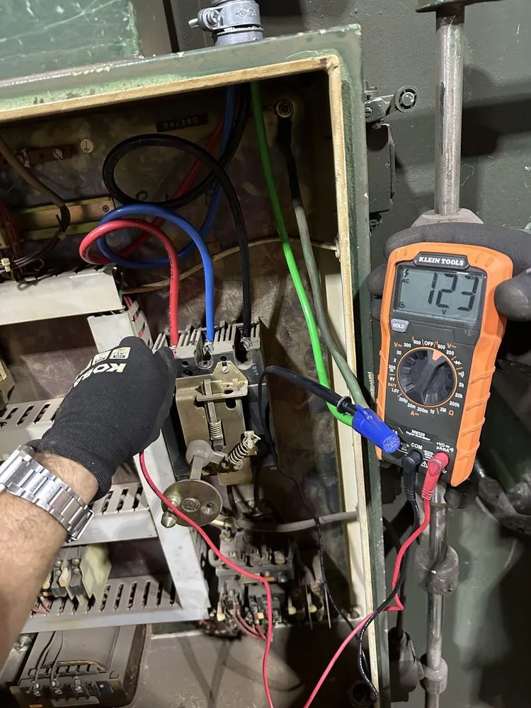 Slide of Widget Smarts Solutions