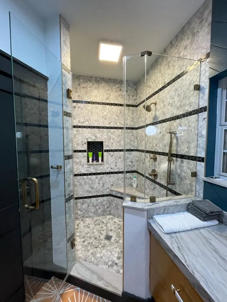 Emergency pipe repair experts serving Houston, TX - Wilfredo's Complete Custom Remodeling